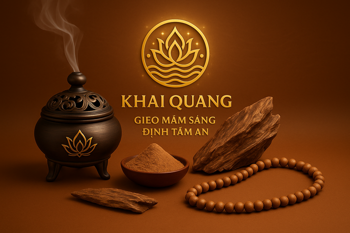 Khai Quang Banner
